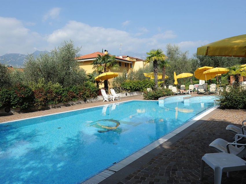 Hotel Catullo Garni 