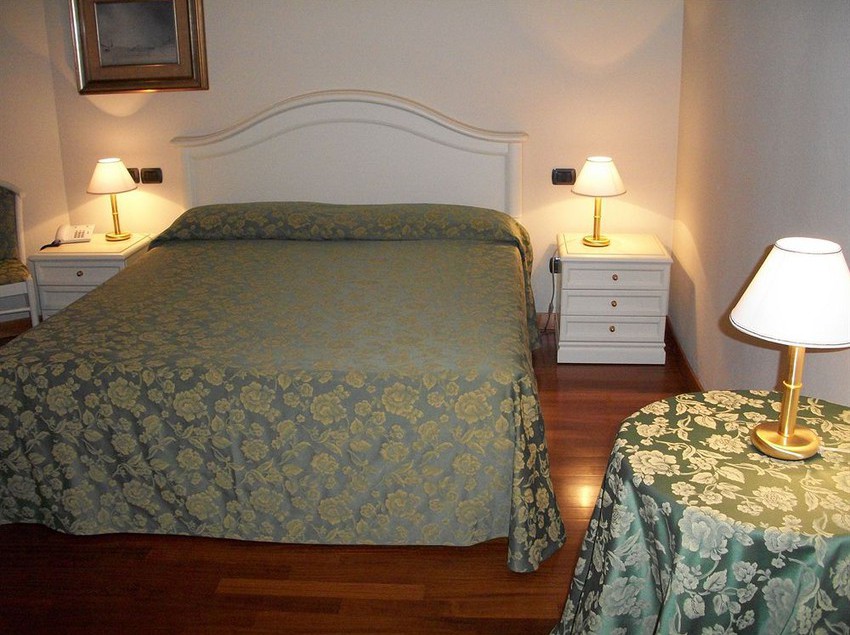 Hotel Olioso  | Peschiera del Garda | Verona | Italia