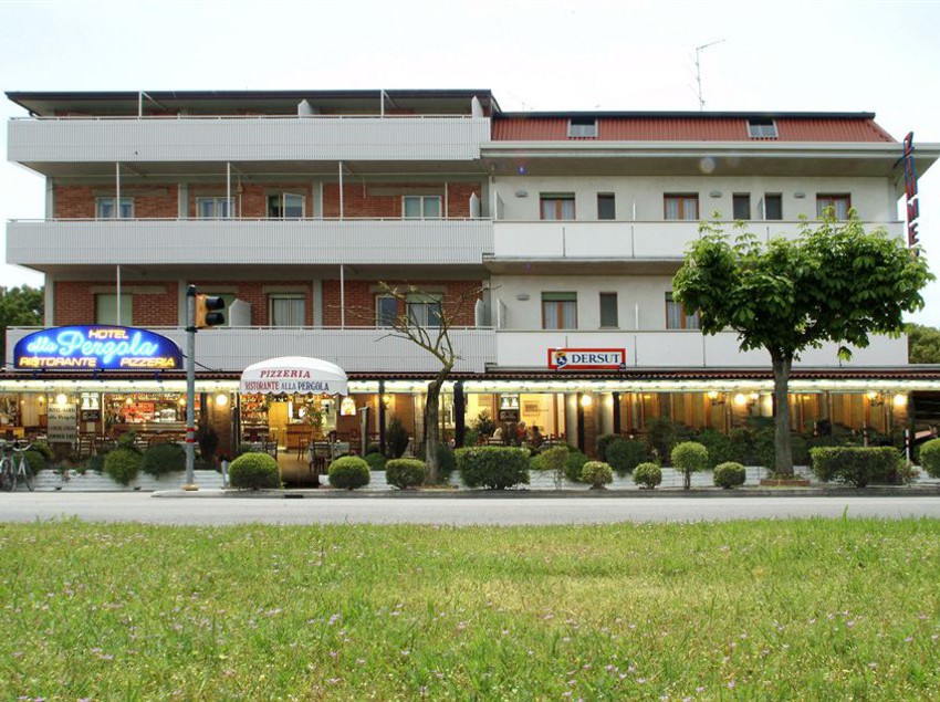 Hotel Alla Pergola  | San Michele Tagliamento | Venezia | Italia 1