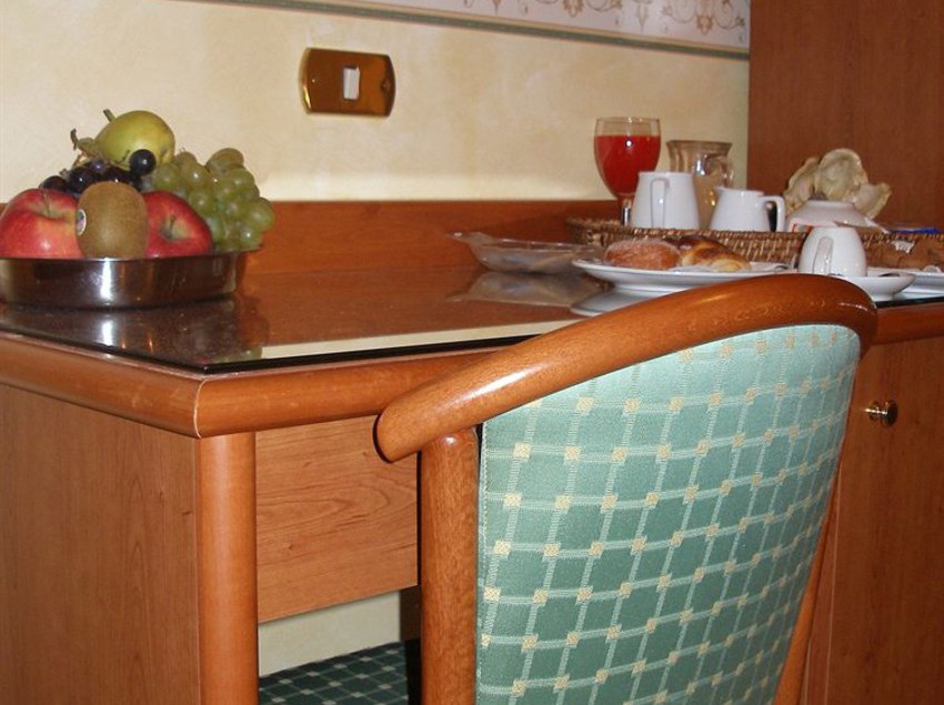 Hotel Lento  | Melito di Napoli | Napoles | Itália 8