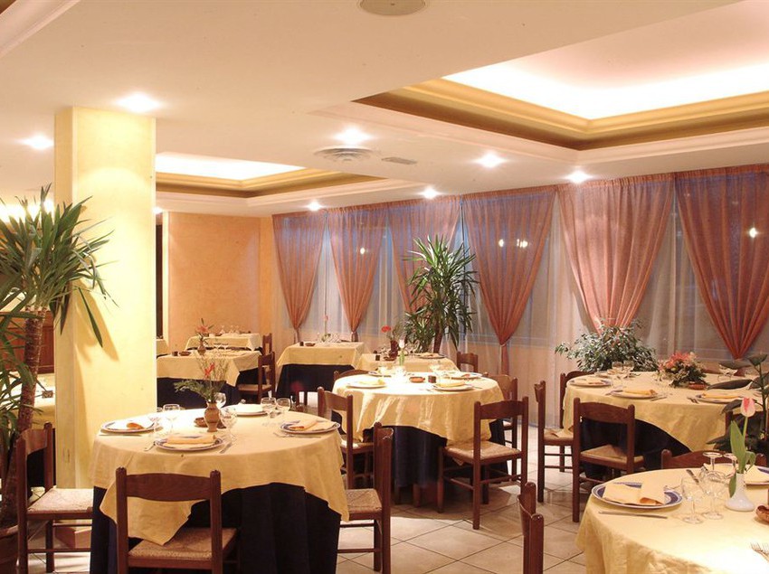 Hotel Torresi  | Potenza Picena | Macerata | Italia 13