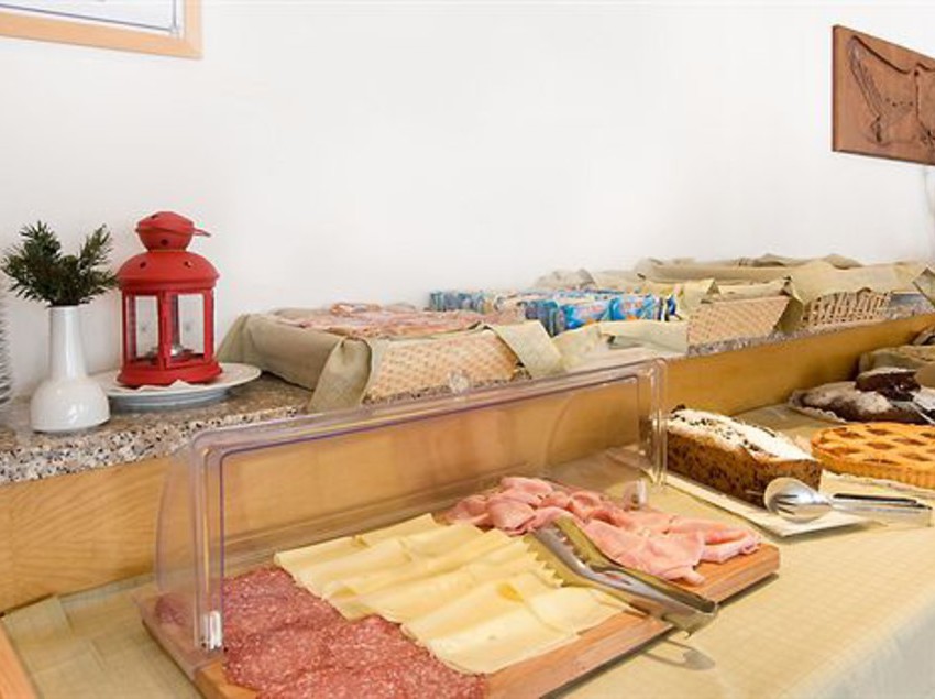 Hotel Adamello  | Vermiglio | Trento | Italia 2