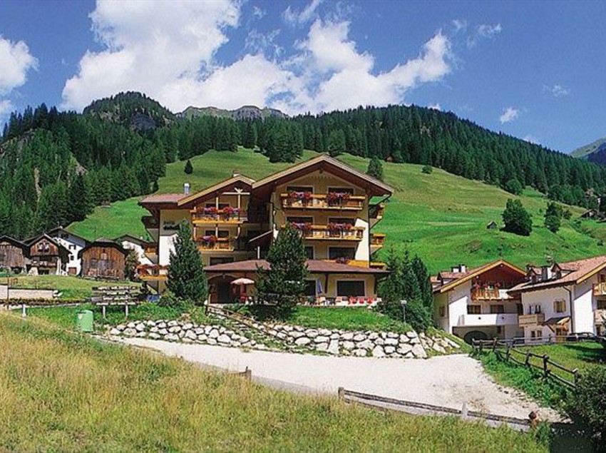 Hotel Dolomites Inn  | Canazei | Trento | Italia 1
