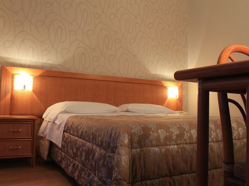 Hotel Kristina  | Imperia | Imperia | Italia 9