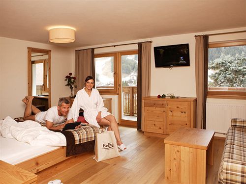 Hotel Almhof Call Marebbe