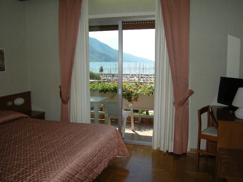 Hotel Riviera  | Riva del Garda | Trento | Italia 10