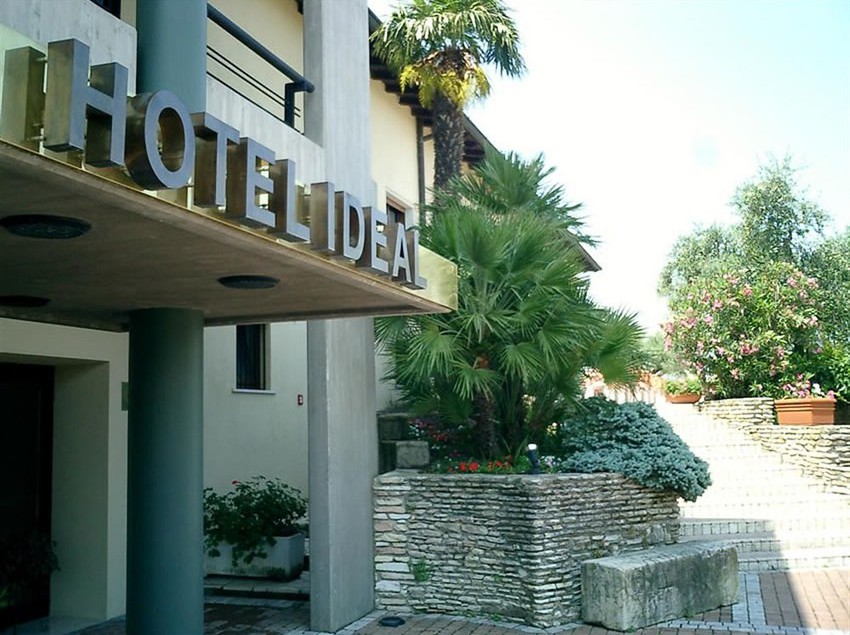 Hotel Ideal