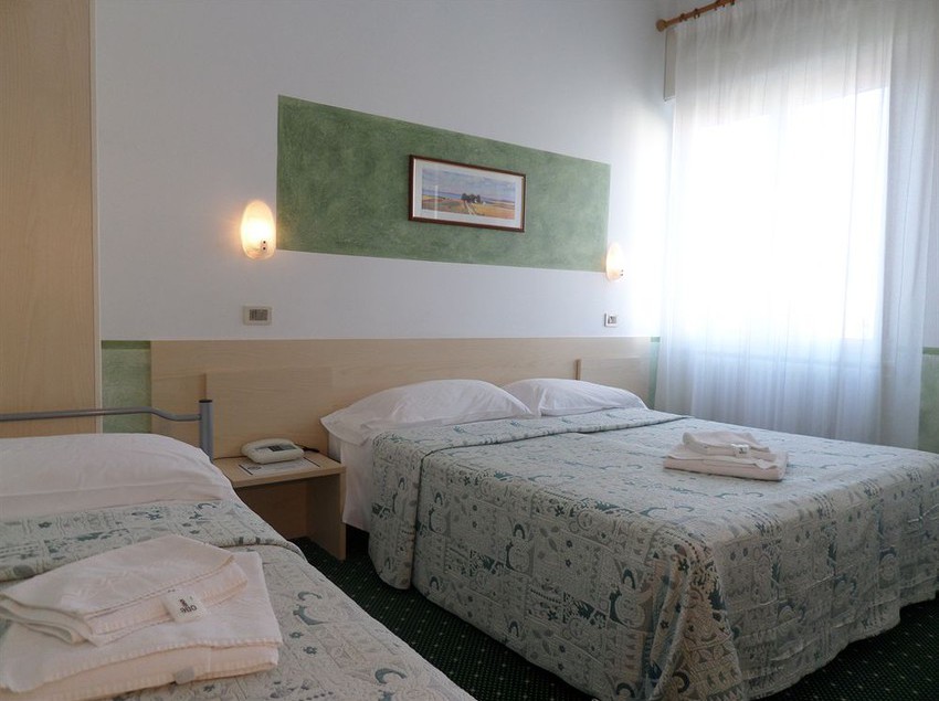 Hotel Astoria  | Desenzano del Garda | Brescia | Italia 16