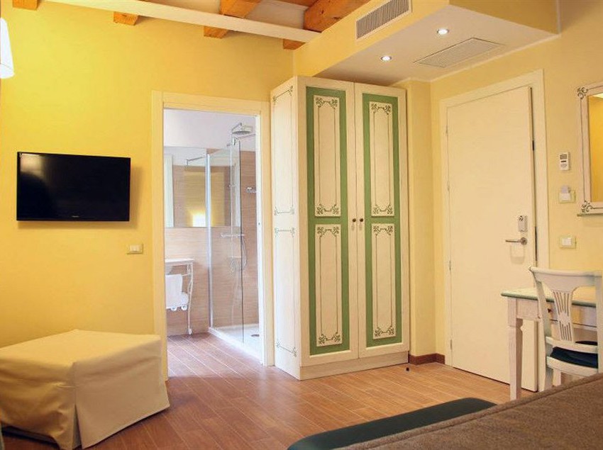 Hotel Fh Borgo Antico  | Como | Como | Italia 11