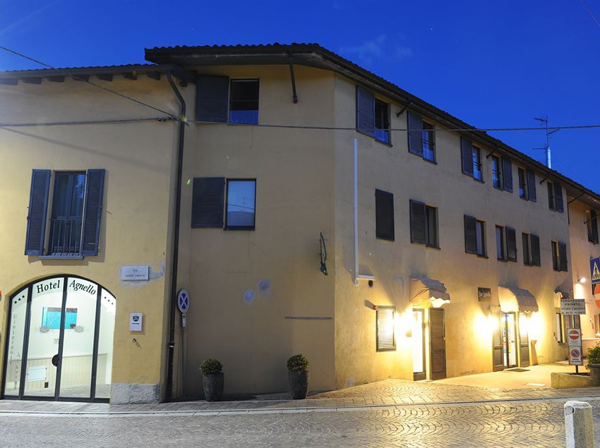 Hotel Agnello  | Taino | Varese | Italia 19