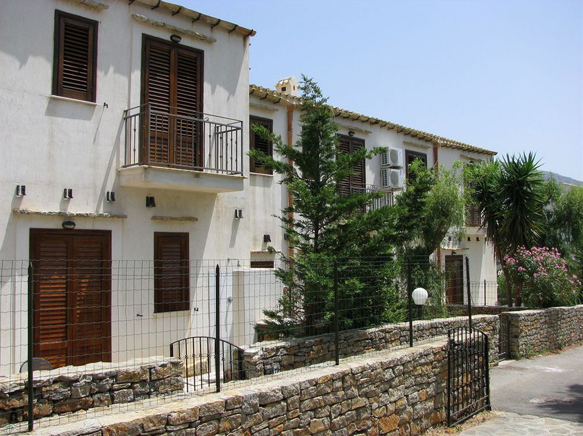 Le Palme Di Conturrana Il Baglio Trapani