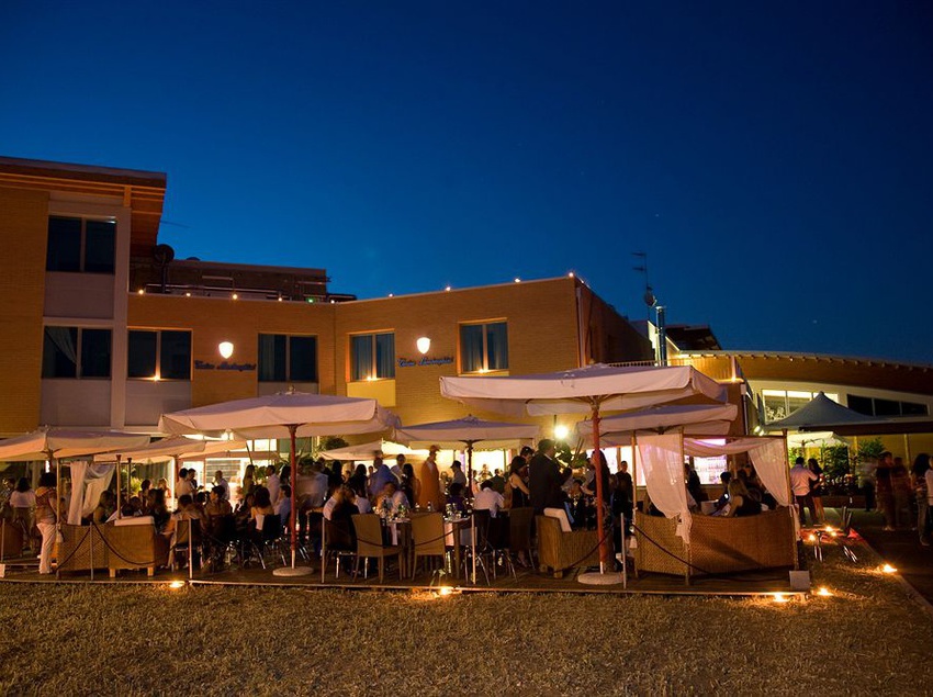 Hotel Lamborghini  | Collecchio | Parma | Italia 19