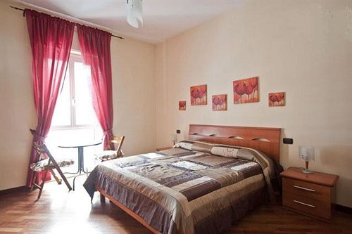 Hotel Stasera A Casa Da M.e.  | Roma | Roma | Italia 6