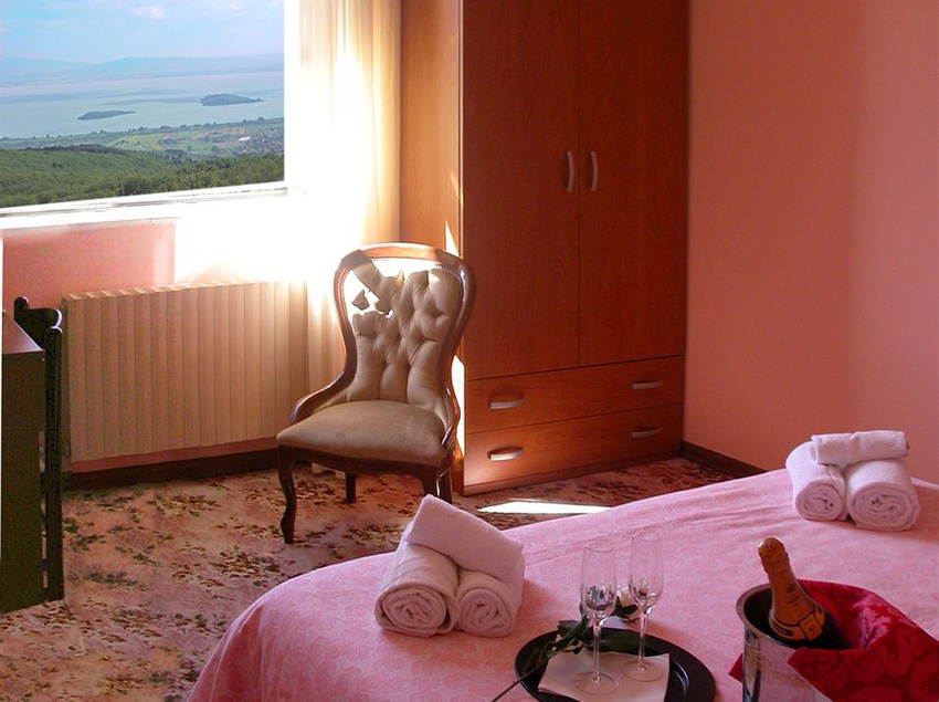 Hotel La Cima Trasimena  | Tuoro sul Trasimeno | Perugia | Italia 2