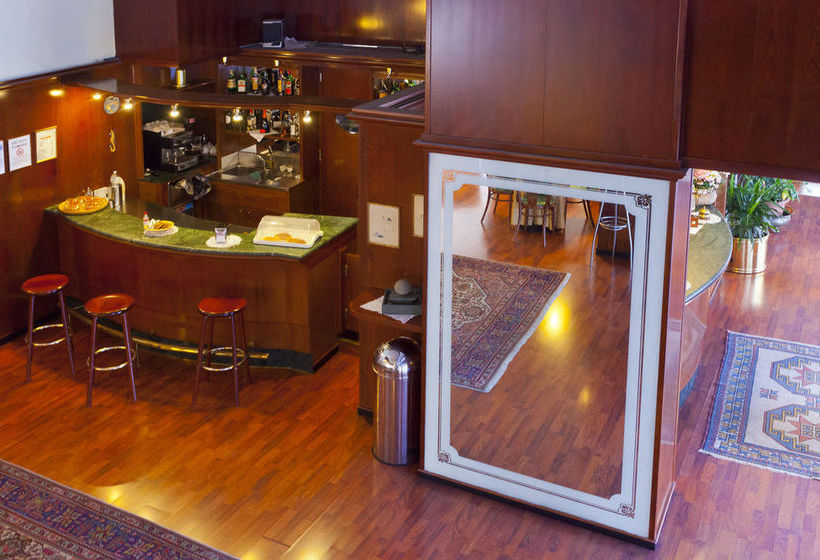 Villa Ghirlanda  | Cinisello Balsamo | Milano | Italia 16