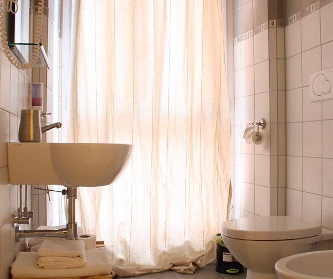 Hotel Affittacamere Lunamar  | La Spezia | La Spezia | Italia 7