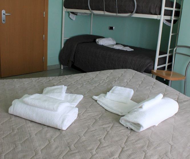 Hotel Holiday House Il Gabbiano  | La Spezia | La Spezia | Italien 20