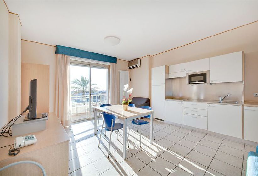 Residence Dei Due Porti  | Sanremo | Imperia | Italia 4