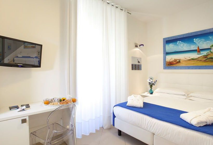 Pensione La Piazzetta Guest House  | Sorrento | Napoli | Italia 11