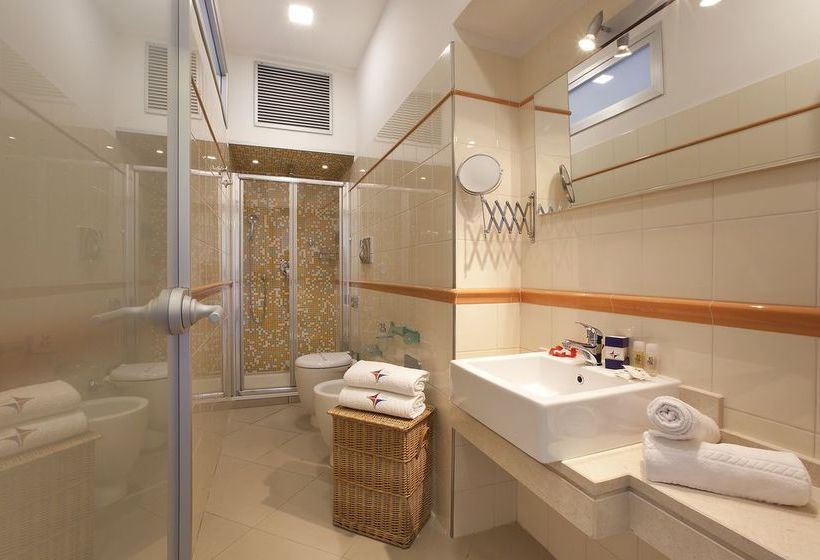 Pensione La Piazzetta Guest House  | Sorrento | Napoli | Italia 13