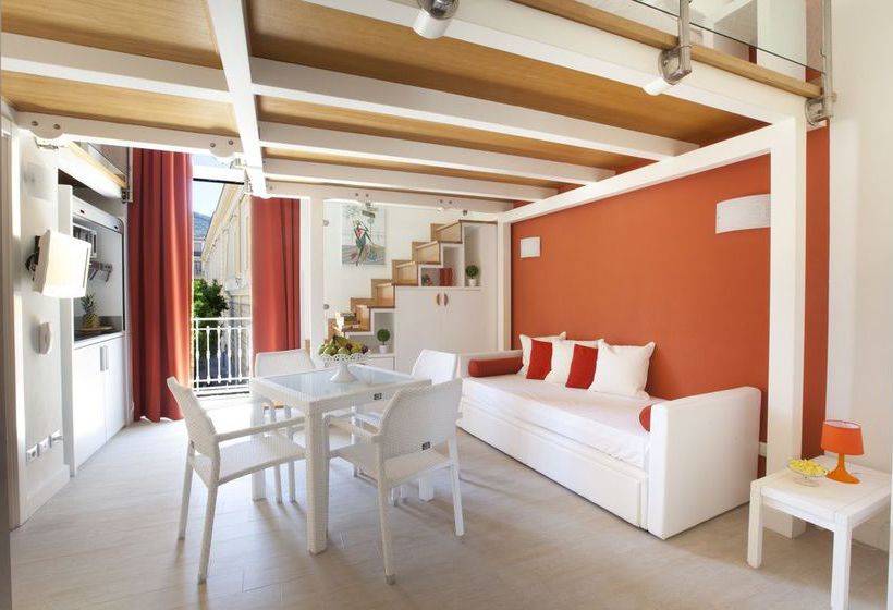 Pensione La Piazzetta Guest House  | Sorrento | Napoli | Italia 6