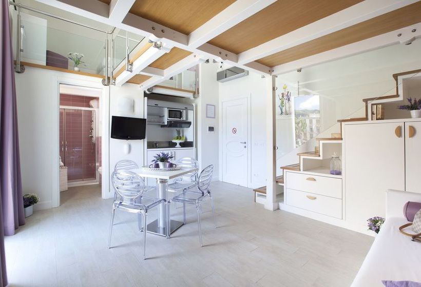 Pensione La Piazzetta Guest House  | Sorrento | Napoli | Italia 7