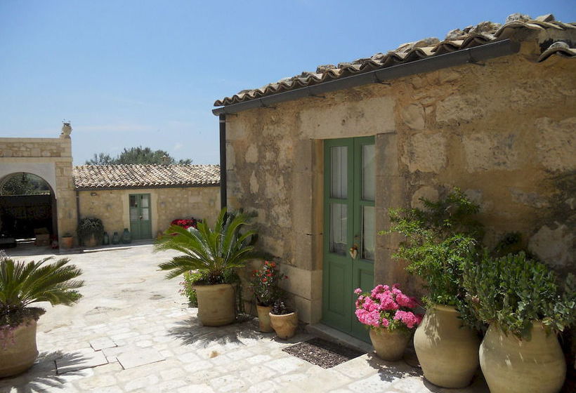Hotel Tenuta Cammarana  | Ragusa | Ragusa | Italia 8