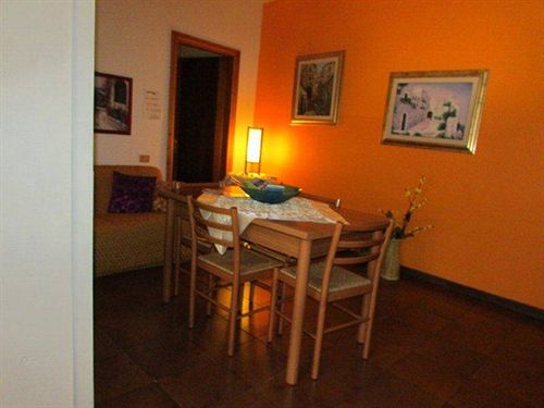 Pensión Guest House Aio Sardegna Cagliari Cerdeña