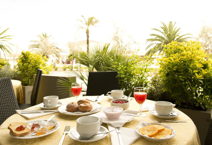Hotel Giulia  | Lido di Camaiore | Lucca | Italia 9