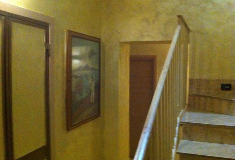 Hotel Viola  | Napoli | Napoli | Italia 18