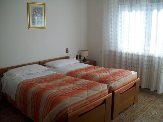 Hotel Albergo Garni Francesco  | Nago Torbole | Trento | Italia 13