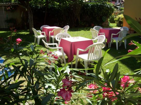 Hotel Albergo Garni Francesco  | Nago Torbole | Trento | Italia 19