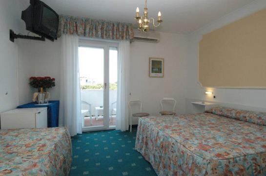 Hotel Ambassador  | Lignano Sabbiadoro | Udine | Italia 2