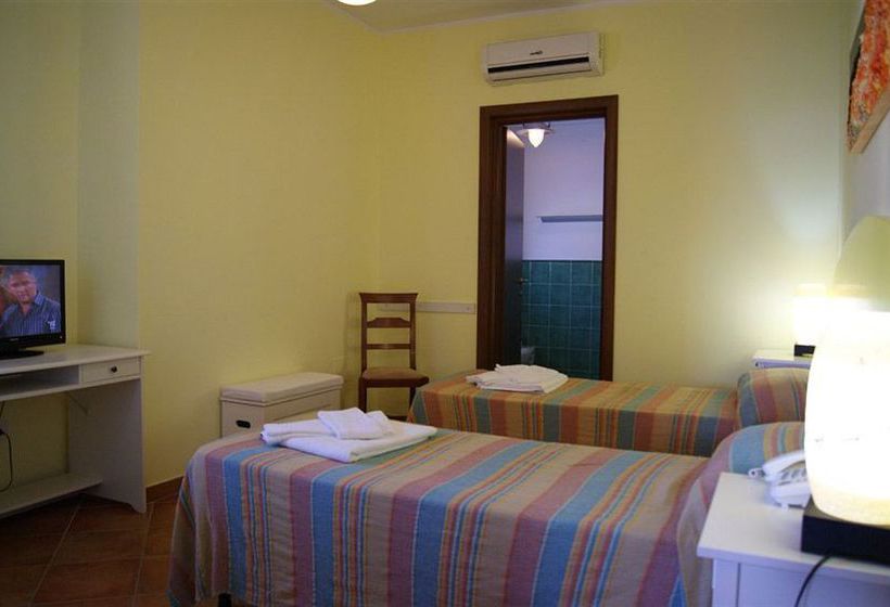 Hotel Oltremare  | Fiumicino | Roma | Italia 1