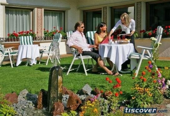 Hotel Dolomiten  | Monguelfo | Bolzano | Italy 12