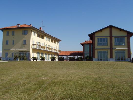 Vi. Co. Residence Nel Golf  | Usmate Velate | Monza e Brianza | Italia 3