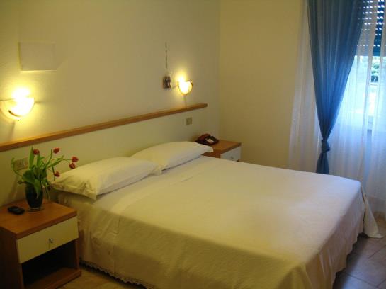 Hotel Eden  | Toscolano Maderno | Brescia | Italia 9