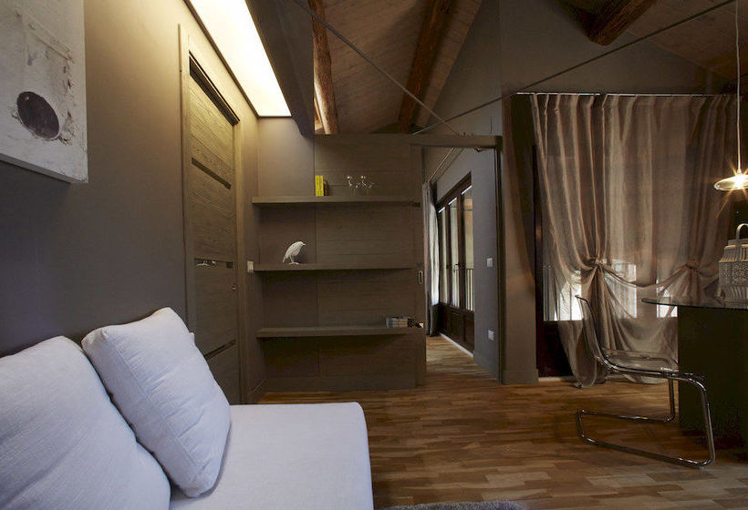 Apartamentos Ferrini Home  | Catania | Catania | Italia 4