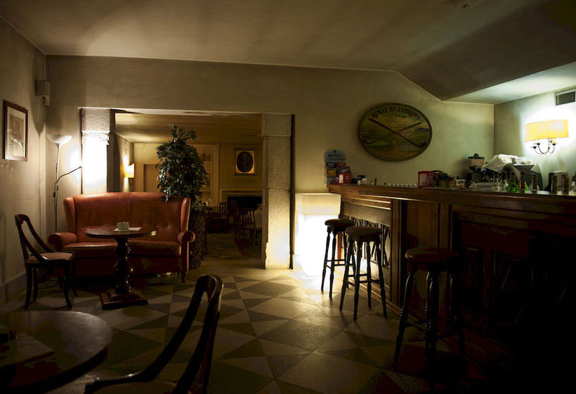 Hotel Villa Policreti  | Aviano | Pordenone | Italia 15