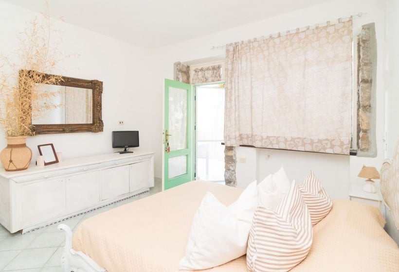 Bed and Breakfast Villa Neptunus  | Ischia | Naples | Italy