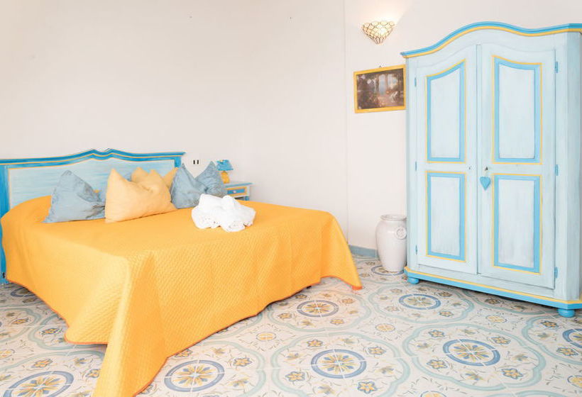 Bed and Breakfast Villa Neptunus  | Ischia | Naples | Italy 11