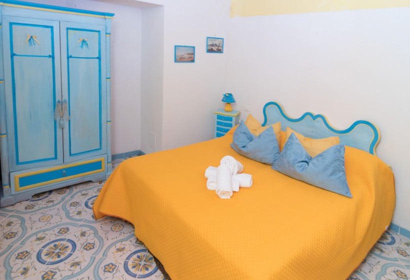 Bed and Breakfast Villa Neptunus  | Ischia | Naples | Italy 2
