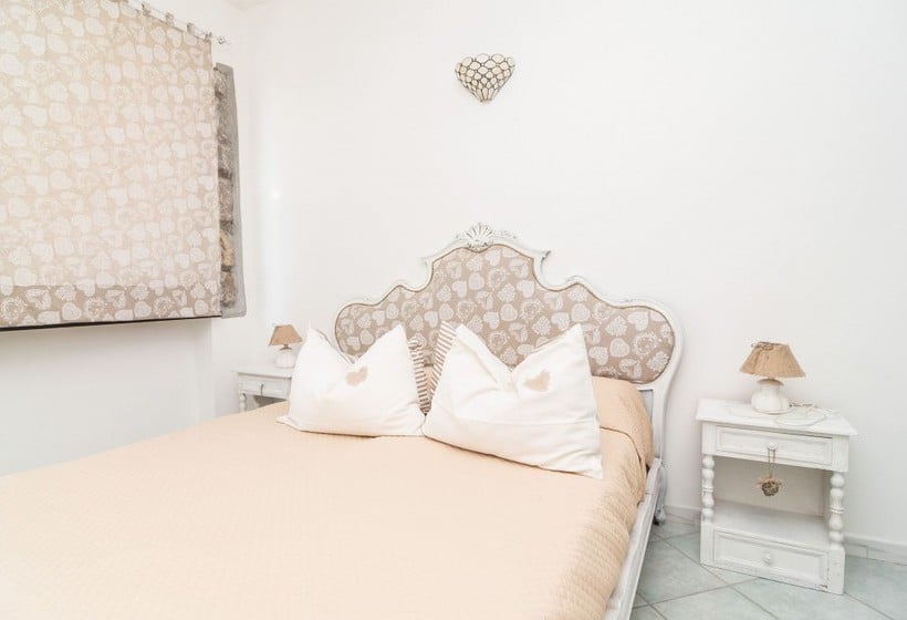 Bed and Breakfast Villa Neptunus  | Ischia | Naples | Italy 4