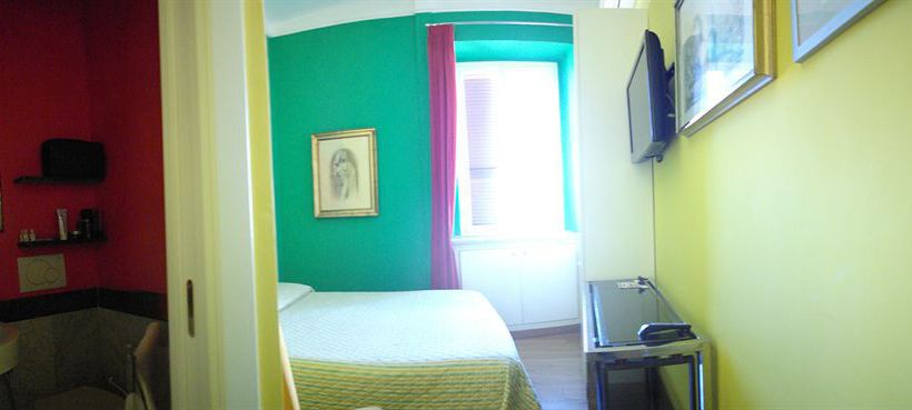 Bed and Breakfast La Casa Di Piero Al Vaticano Bed&Breakfast  | Roma | Roma | Italia 9