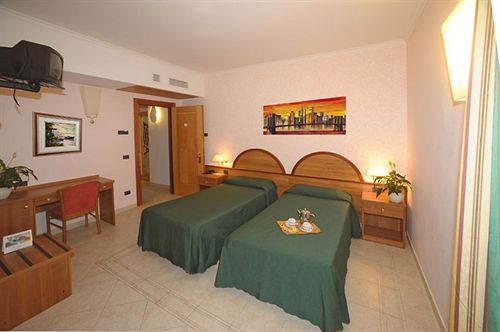 Hotel L'Aquila  | Pomezia | Rom | Italien 7