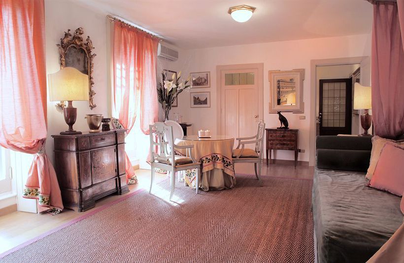 Bed and Breakfast Residenza Ruspoli Bonaparte  | Roma | Roma | Italia 1