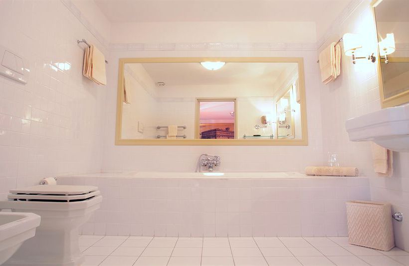 Bed and Breakfast Residenza Ruspoli Bonaparte  | Roma | Roma | Italia 2