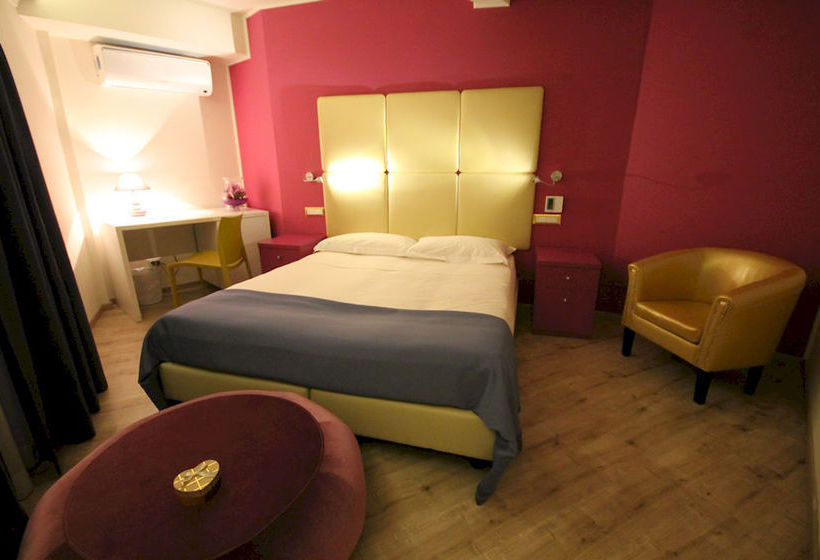 Hotel Tango  | Roma | Roma | Italia 7