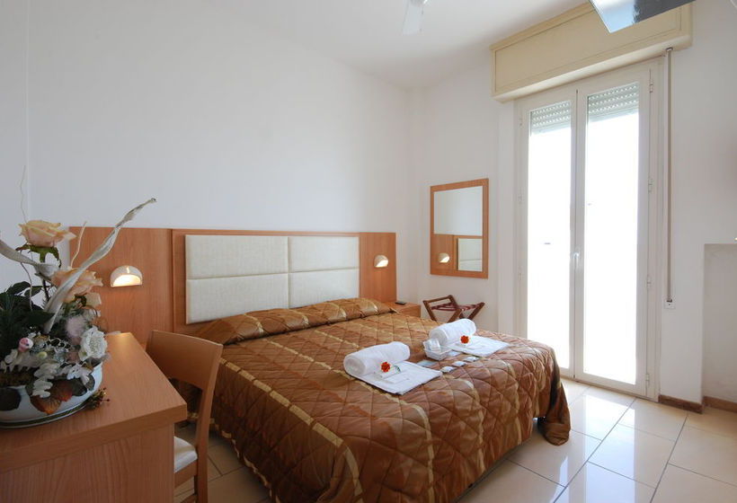 Hotel Figaro  | Pesaro | Pesaro e Urbino | Italia 4