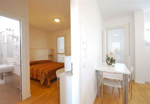 Hotel Figaro  | Pesaro | Pesaro e Urbino | Italia 7